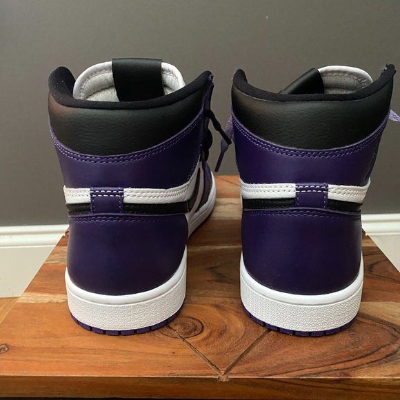 AIR JORDAN Nike Men\'s 1 Retro High OG Court Purple Size 8.5